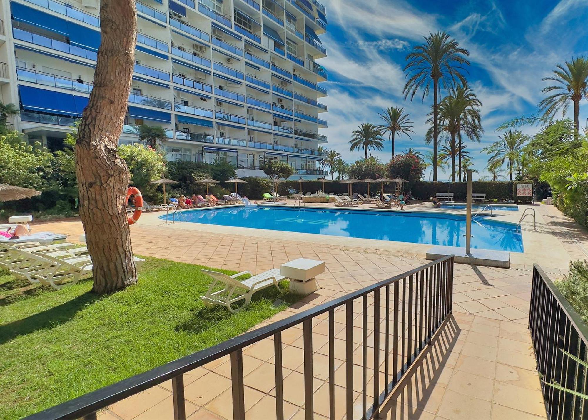 Skol 919a Sea Views 2 Bedrooms Duplex Appartamento Marbella